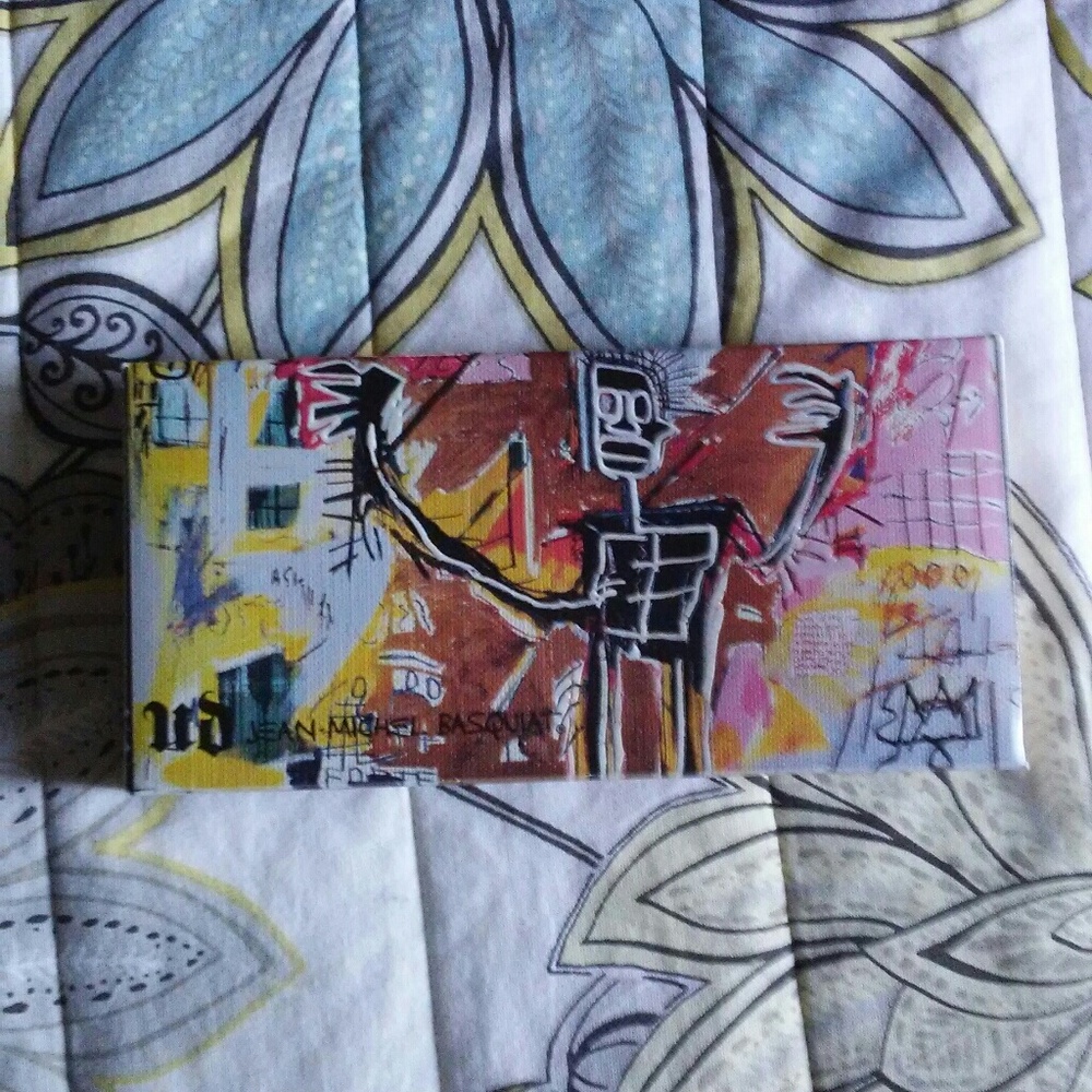 Urban Decay x Basquiat palette Tenant
